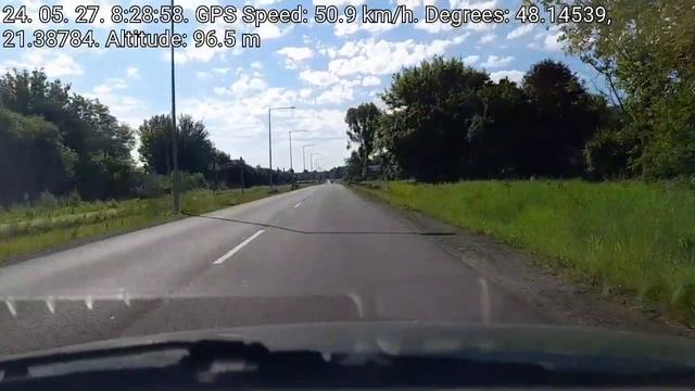 Egy újabb tokaji száguldozó, akinek lassú az 50 es korlátozásnál 50 el menni!!!