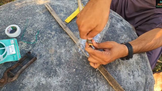Капельный полив НАРОДНЫЙ секрет Даром из бутылки за 5 сек даром самоделка своими руками огород дом д