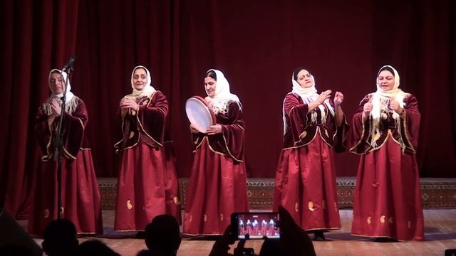 Hovəli halay kollektivi - Zəngi Yarım ( Rəşid Behbudov adına Mahnı Teatrı )