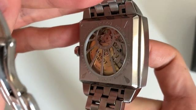 Распаковка и обзор часов TISSOT Quadrato Automatic