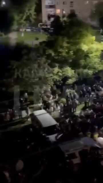 Бунт хохлов в Каменец-Подольском из-за беспредела ТЦК.