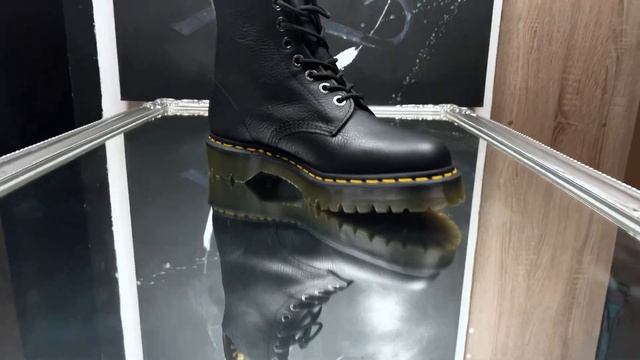 Черевики Dr. Martens Pascal Bex — Black Pisa | MARTENS