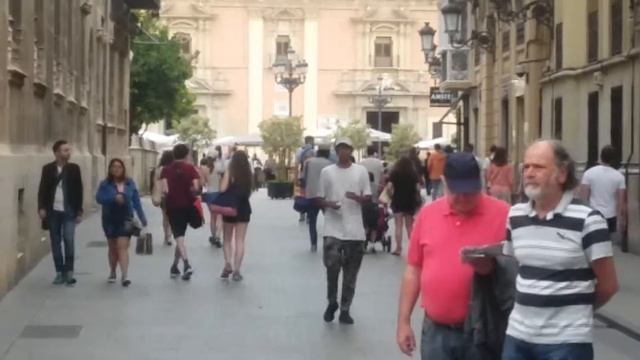 Valencia. Заехал не туда.
