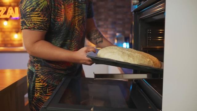 vanzai [ ванзай ] УВЕЛИЧИЛИ МЕНЮ McDonald’s В 20 РАЗ   ХЭППИ МИЛ    МАК ЧИКЕН    СЫР КАМАМБЕР  ШЕЙК