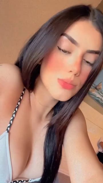 muVXLPzPvoo - Victoria Medeiros viral dance 🔥🔥🔥 #shorts#tiktok#tiktokgirl#tiktoktrend
