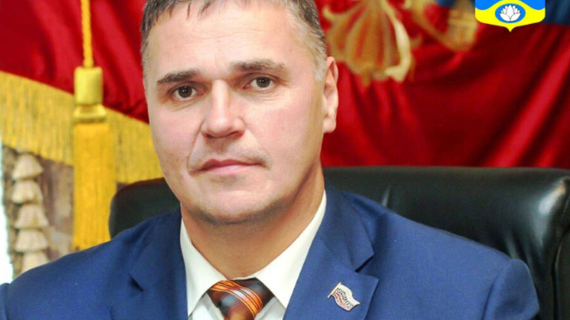 Глава российского города завел более 30 детей и получил звание «Отец-герой»