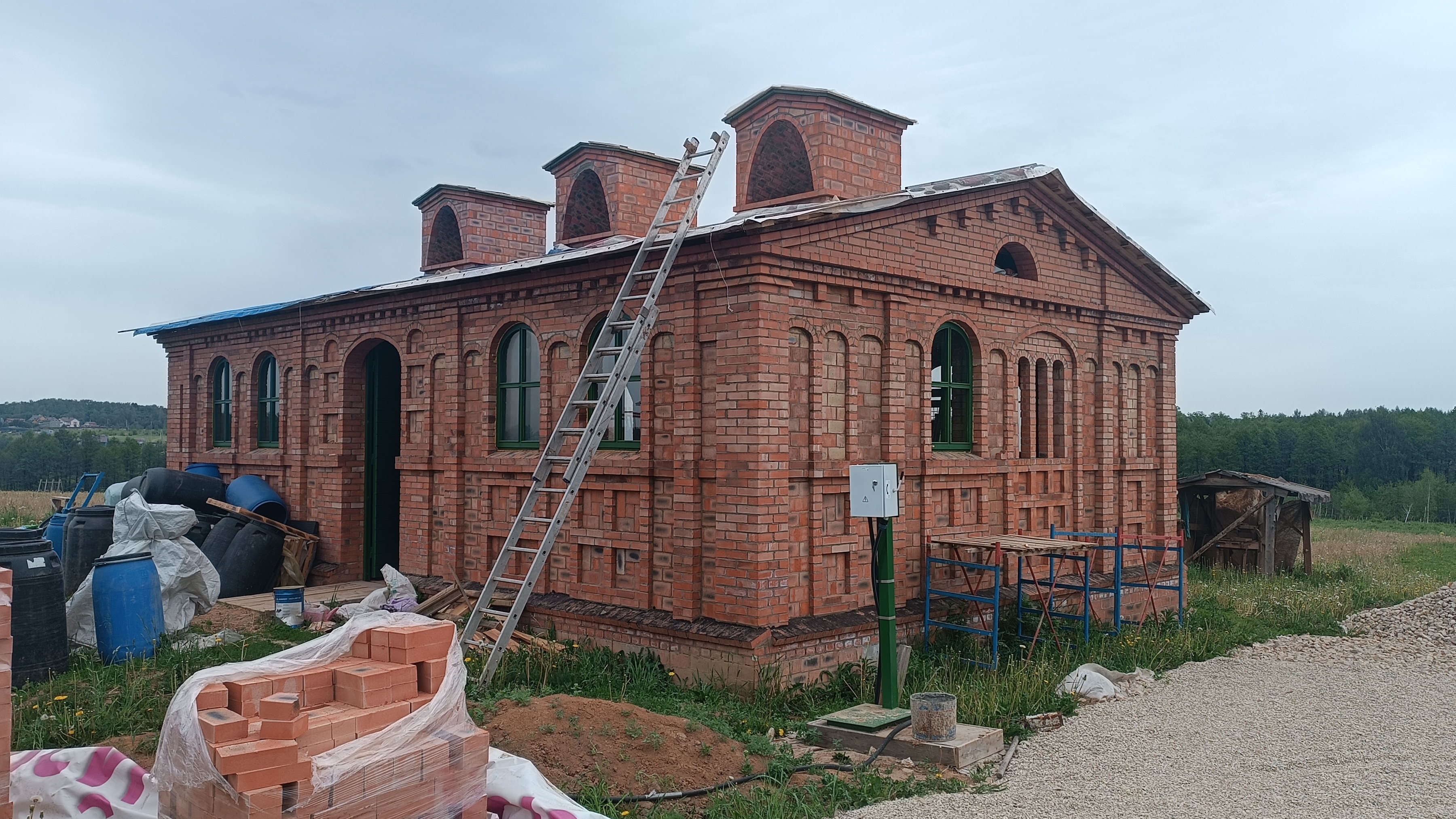 30-05-2025 зашли в конюшню