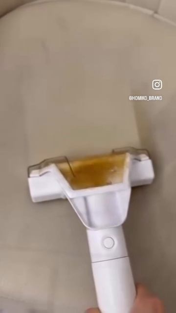 Отмываем кофе со стула