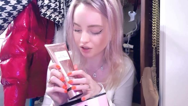 Уход за телом от Victoria’s Secret