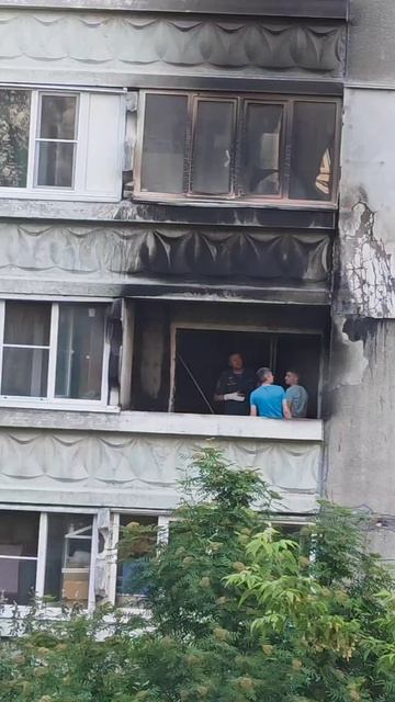 1000003759.mp4 СОСЕДИ ОСМАТРИВАЮТ КВАРТИРУ