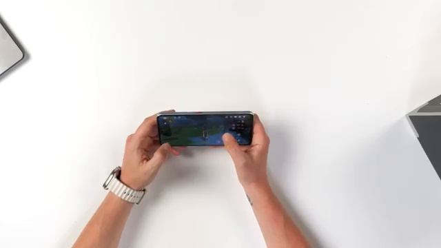 Wylsacom Киберспортивный дисплей за 25000 рублей и игровой пауэрбанк ща расскажу