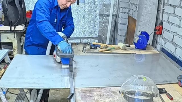 Вакуумная заливочная камера, своими руками. Часть-1я. Раскрой листов нержавейки штроборезом.