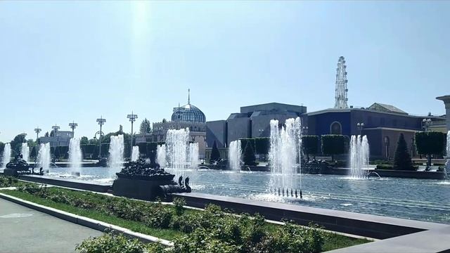 Фонтаны ВДНХ - создают атмосферу спокойствия и гармонии.