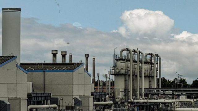Евросоюз сжег весь газ, запасенный в прошлом году: тан?