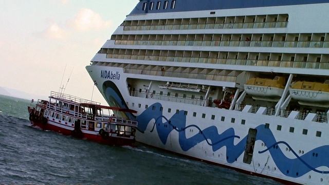 лайнер AIDAbella