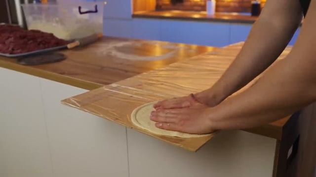 vanzai [ ванзай ] СКОЛЬКО ПОЛУЧИТСЯ ПИЦЦЫ ИЗ 1 ГОЛОВКИ СЫРА