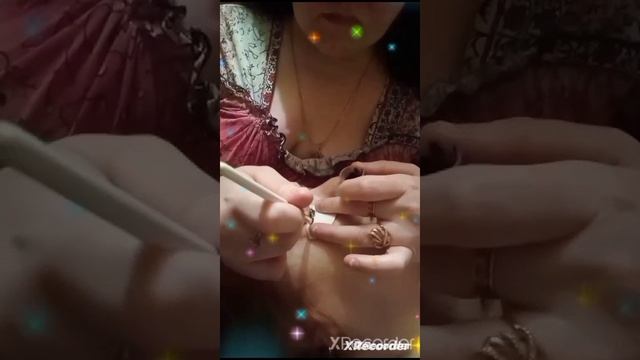 Навожу маме красоту)