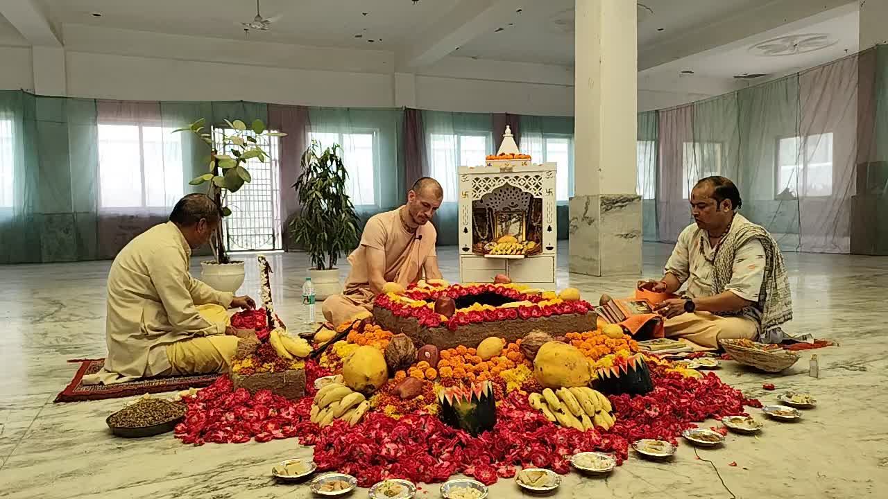 Лакшми ягья. 30.05.25