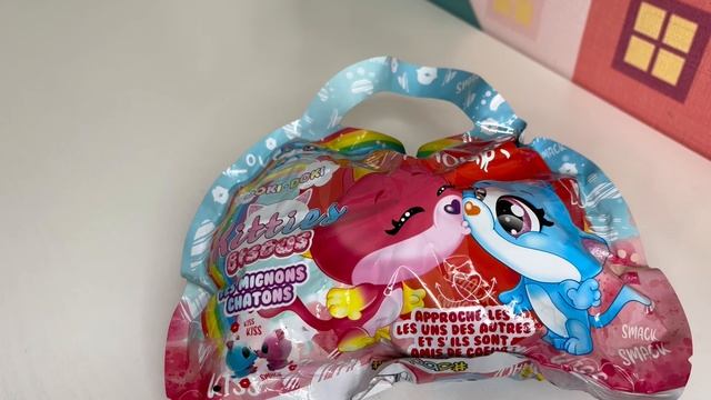 DOKI-DOKI KISS SMACK
ДОКИ-ДОКИ коллекция поцелуй
