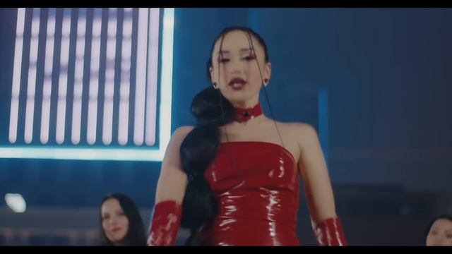 Dilxumor Esirgapova - Солнце моё дорогой (Official Music Video)