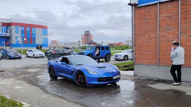 Автофестиваль YoSummit 2024 | Corvette, 5-Series V12, 300ZX, ГАЗ 21, Mustang GT и
