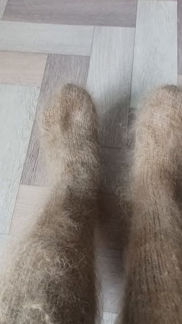 Гольфы из собачьего пуха.