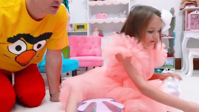 Мисс Кэйти и Мистер Макс (Miss Katy) Кэти превратилась в малыша