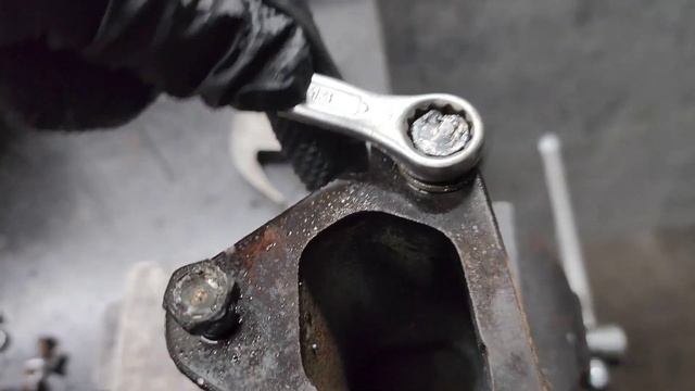 КАК ДОСТАТЬ ОБЛОМАНЫЙ БОЛТ действительно РАБОЧИЙ СПО?