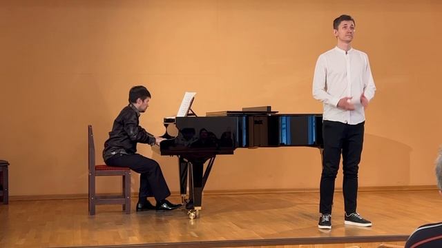VID_20250530_173405_997.mp4