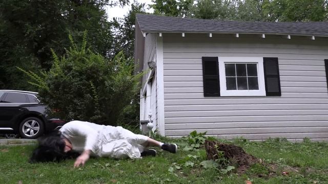 Momo Pranks Dogs: Funny Dogs Maymo & Potpie Have Fun with Momo