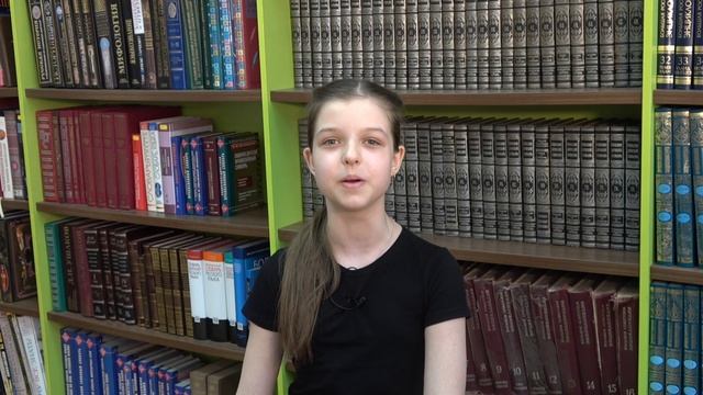 Стихотворение «Злая собака» Константин Журавлёв. Читает Анна Секиркина.
