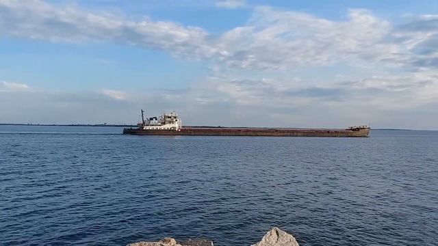 Никополь. Три наката. Баржа.