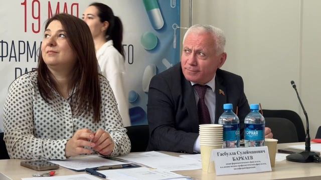 Студенты прокачали фармацевтические навыки 

Эмоции, знания и будущее медицины - все в одном видео.
