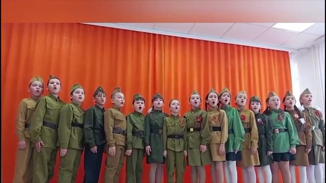 Ученики 3Б класса МБОУ СОШ имени Т.Рахманова с.Верхнеяркеево - "Офицеры"