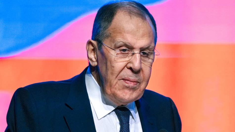 СМИ увидели предупреждение в словах Лаврова о вероятном крахе Германии