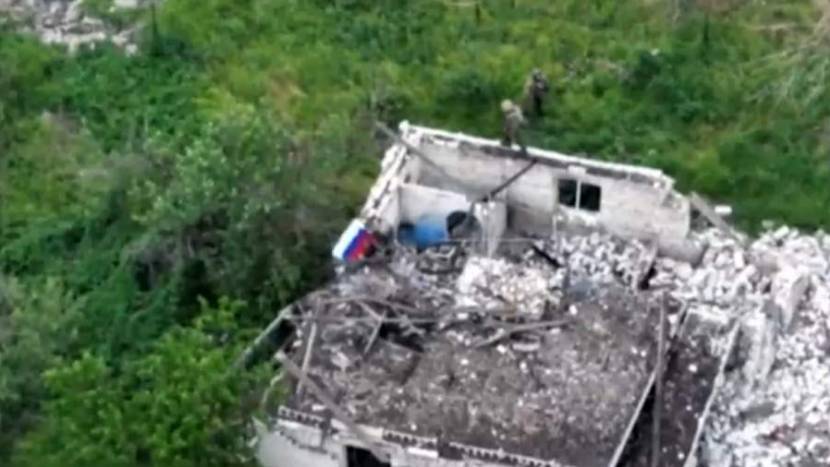 Российские военнослужащие рассказали подробности освобождения села Зеленое Поле