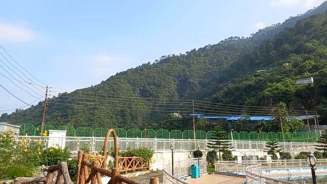Подъем в пещерный храм Вайшно Деви, Vaishno Devi Temple, Катра.