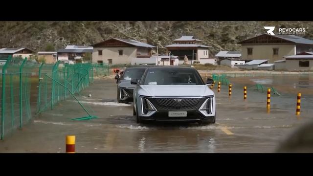 Cadillac Lyriq Обзор / как Китайцы пересобрали Американца /#cadillaclyriq  #электромобиль