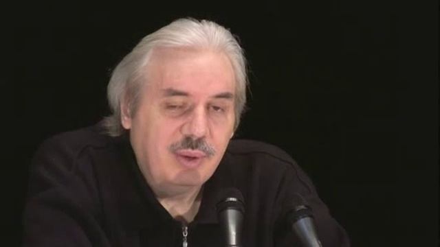 Образованные люди - опасны! А пьющие - послушны
