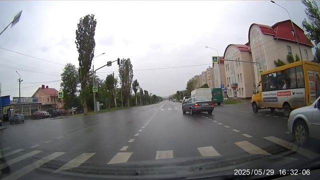 1000009693.mp4