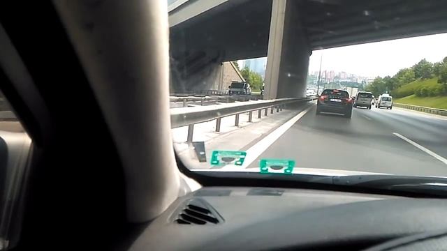 Край Босфора шум се вдига ,,,,,