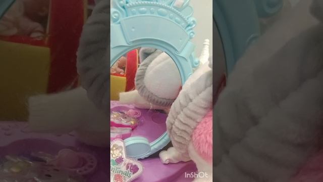 видео с уточкой lalafan/Милка идёт в гости