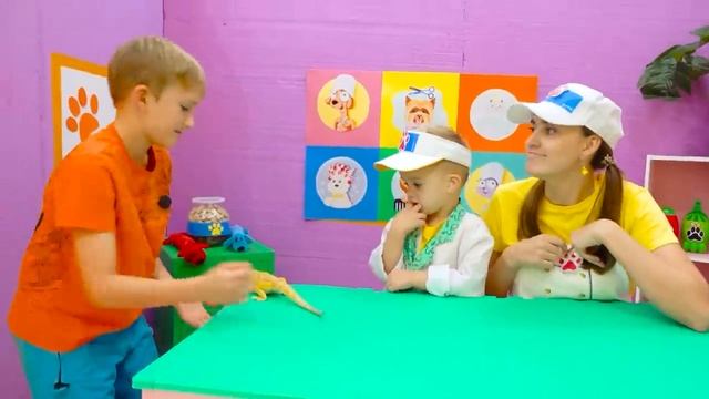 Влад и Никита - Влад и Ники учатся ухаживать за животными и посещают зоосалон
