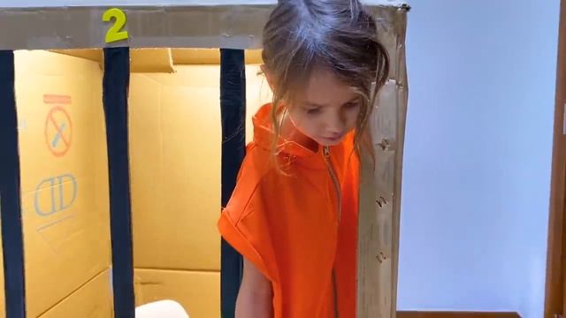 MISTER MAX | МИСТЕР МАКС - Макс и Катя сбежали из Лего тюрьмы
