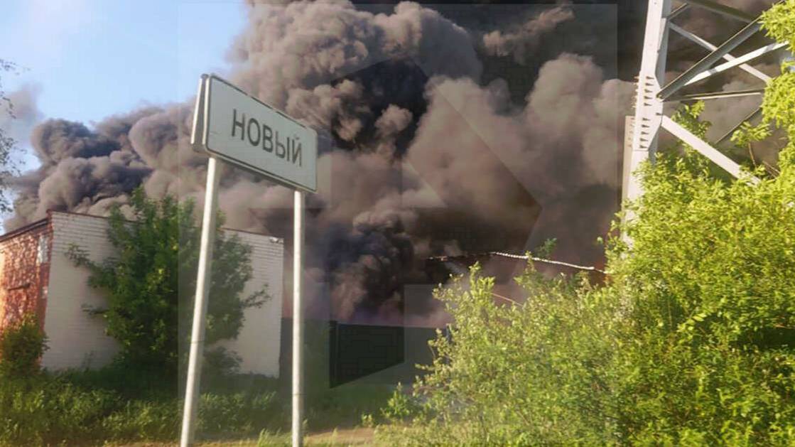 Площадь пожара на заводе в Красногорске выросла до 4 тысяч квадратов