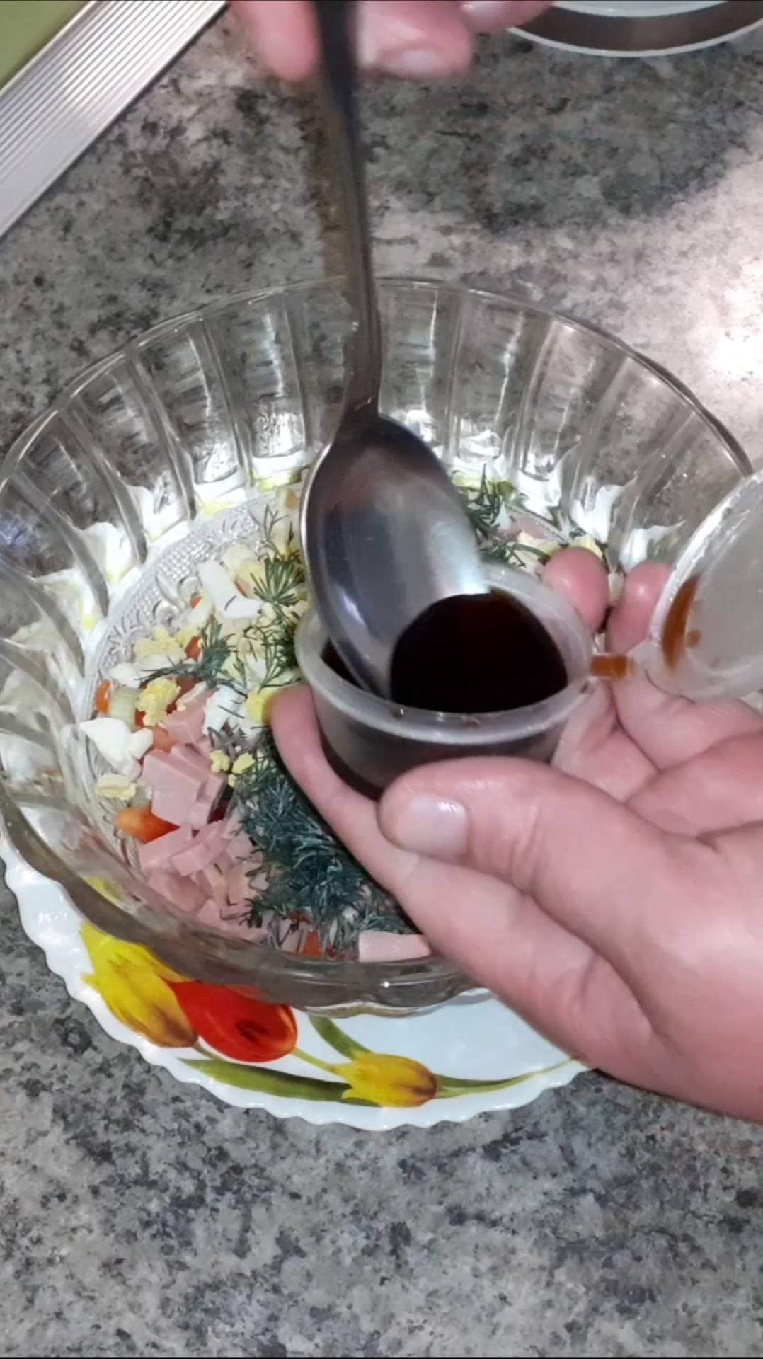 Рецепт вкусного салат. Ингредиенты в комментариях)