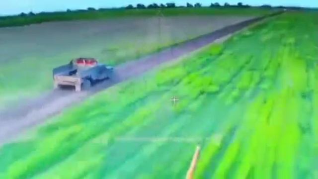 🇷🇺🔥🏴☠️Перешедшие на сторону России солдаты ВСУ уничтожают технику НАТО и пехоту ВСУ в боях у По