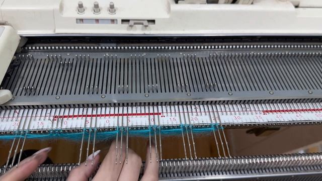 УЗОР ПАУТИНКА НА ВЯЗАЛЬНОЙ МАШИНЕ