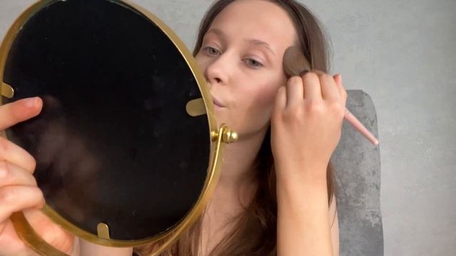 нюдовый макияж/бюджетной косметикой