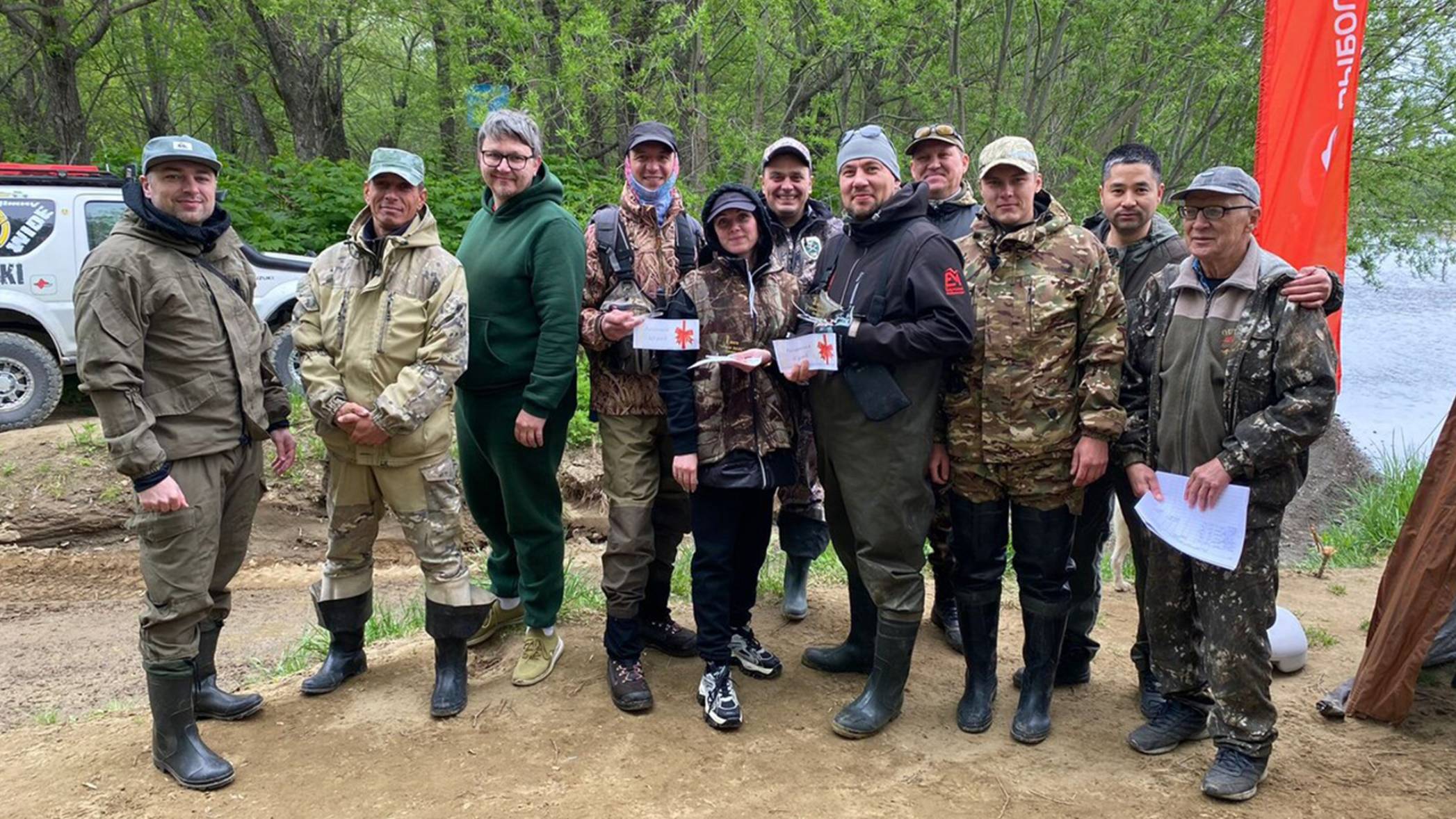 Конкурс по любительскому лову вишневого лосося провели на Сахалине